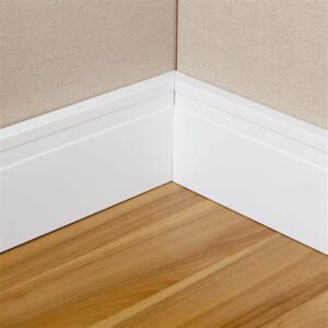 RODAPE BRANCO FRISADO SLIM 1
